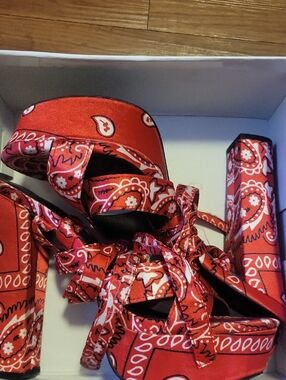 Mata Shoes Red Bandana Print Platform Mules